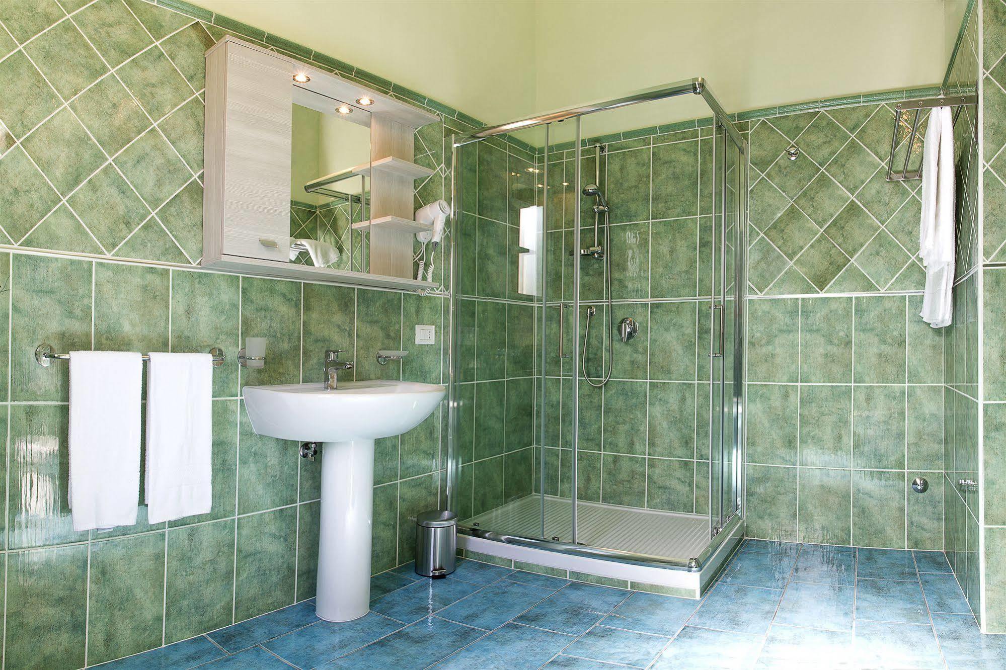 Albergo Stazione Sapri Exterior foto